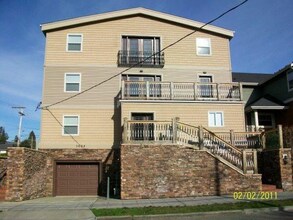 3608 NE 44th St in Seattle, WA - Building Photo - Building Photo