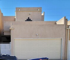 5126 Levy Ct NW in Albuquerque, NM - Building Photo