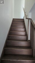 18 Hine Rd in Brantford, ON - Building Photo - Building Photo