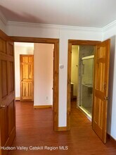 605 NY-295 in Old Chatham, NY - Building Photo - Building Photo