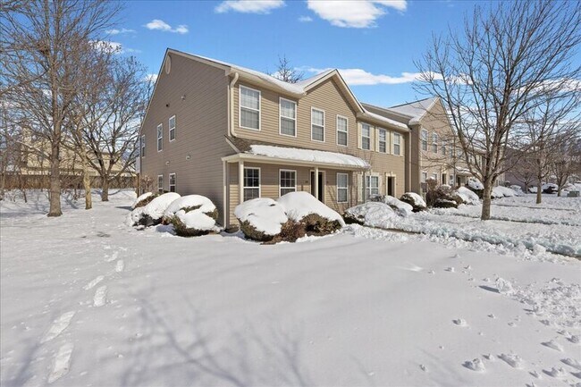 29 Foxglove Dr in Delran, NJ - Foto de edificio - Building Photo