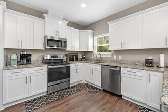2327 Hadleigh Hills Ct in Navarre, FL - Building Photo - Building Photo