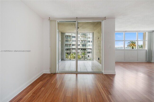 property at 1420 Brickell Bay Dr