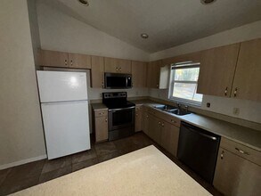 623 Marion Oaks Trail in Ocala, FL - Building Photo - Building Photo