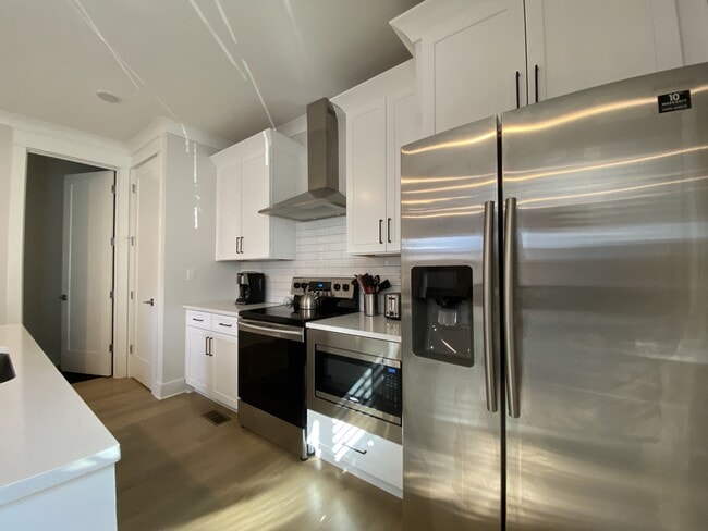 105 Duke St in Nashville, TN - Building Photo - Building Photo