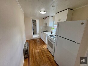 Carroll St, YONKERS in Yonkers, NY - Building Photo - Building Photo