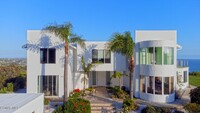 31505 Pacific Coast Hwy in Malibu, CA - Foto de edificio - Building Photo