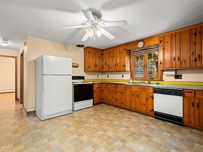 42 Middlesex Ave in Worcester, MA - Foto de edificio - Building Photo