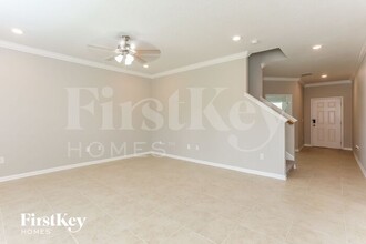 9019 Devon Pines Dr in Jacksonville, FL - Building Photo - Building Photo