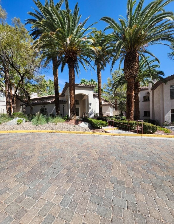 property at 100 Lemon Glaze St