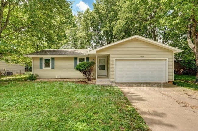 property at 1270 E Rockhill St