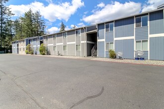 Dimension Lakewood Apartments in Lakewood, WA - Foto de edificio - Interior Photo