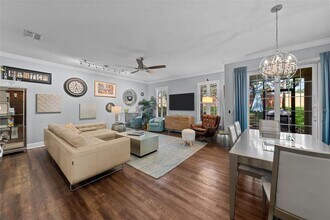 185 Banyan Bay Dr in St. Petersburg, FL - Building Photo - Building Photo