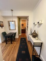 848 Massachusetts Ave, Unit 3 Apartamentos