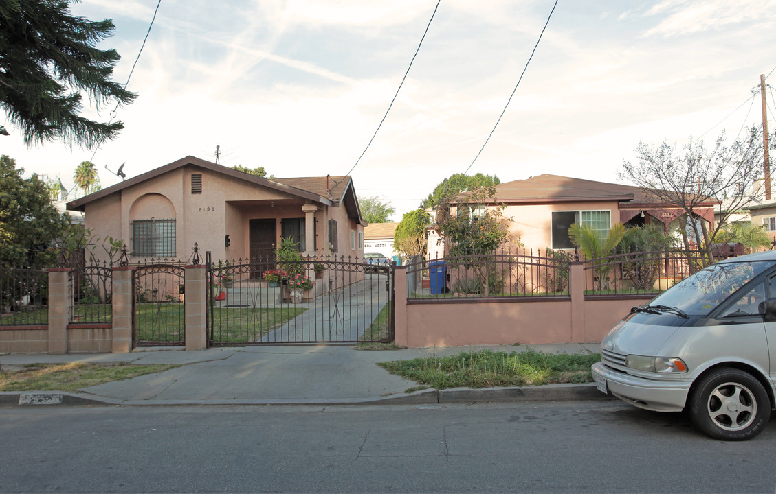 6131 King Ave in Maywood, CA - Building Photo