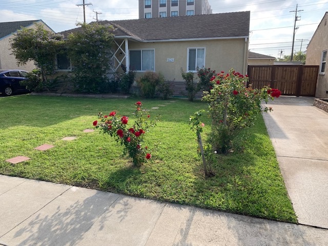 property at 8624 Lilienthal Ave