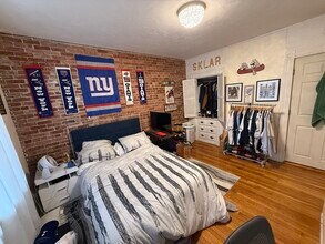 880 Huntington Ave, Unit 2 in Boston, MA - Building Photo - Building Photo