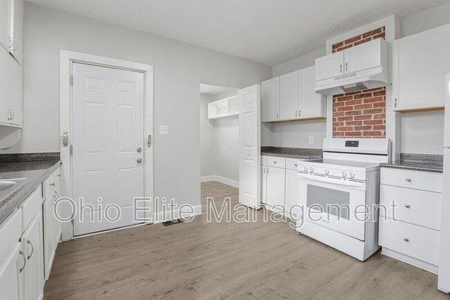 property at 1115 S Ohio Ave