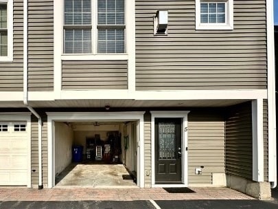 26 Floyd St in Waltham, MA - Building Photo - Building Photo