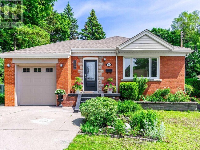 property at 47 Notley Pl
