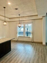 21514 Ruth Dr in New Caney, TX - Foto de edificio - Building Photo