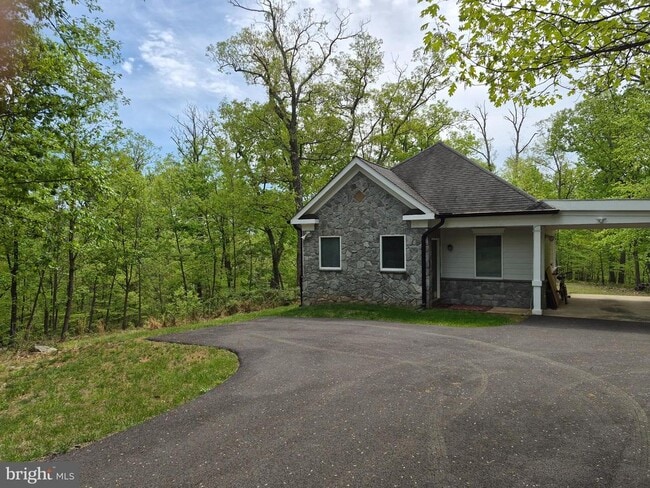 property at 41453 Fox Creek Ln