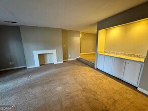 3575 Oakvale Rd in Decatur, GA - Building Photo - Building Photo