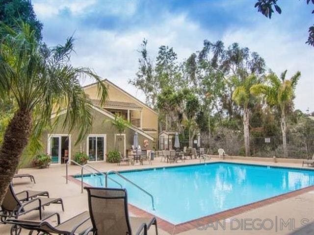 property at 3167 Via Alicante