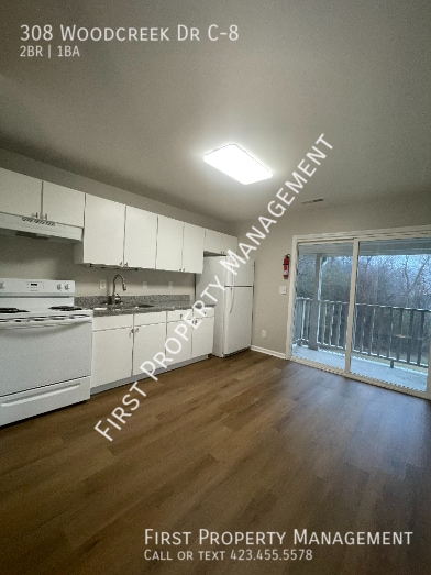property at 308 Woodcreek Dr C