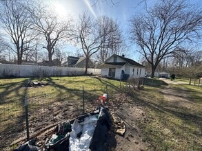 313 Johnson St in Cassopolis, MI - Building Photo - Building Photo
