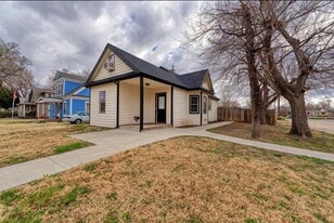 761 S 5th St in Salina, KS - Building Photo