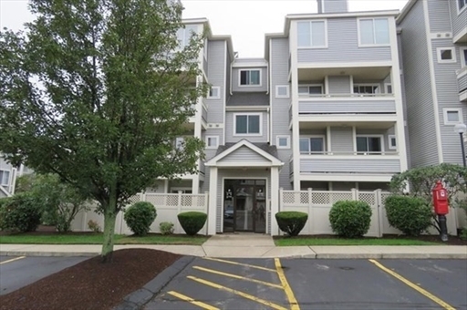 200 Falls Blvd, Unit G201 in Quincy, MA - Building Photo