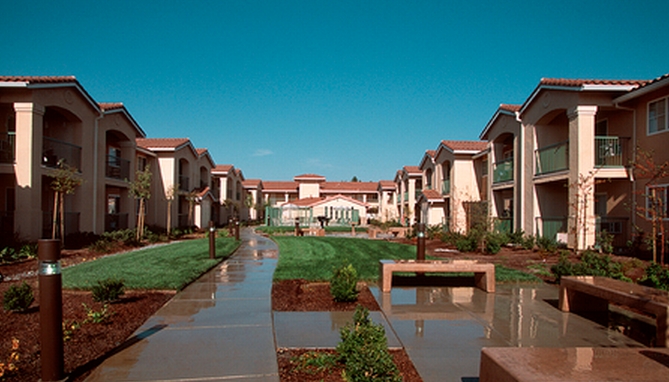 Regency Place Senior Apartments in Anderson, CA - Building Photo