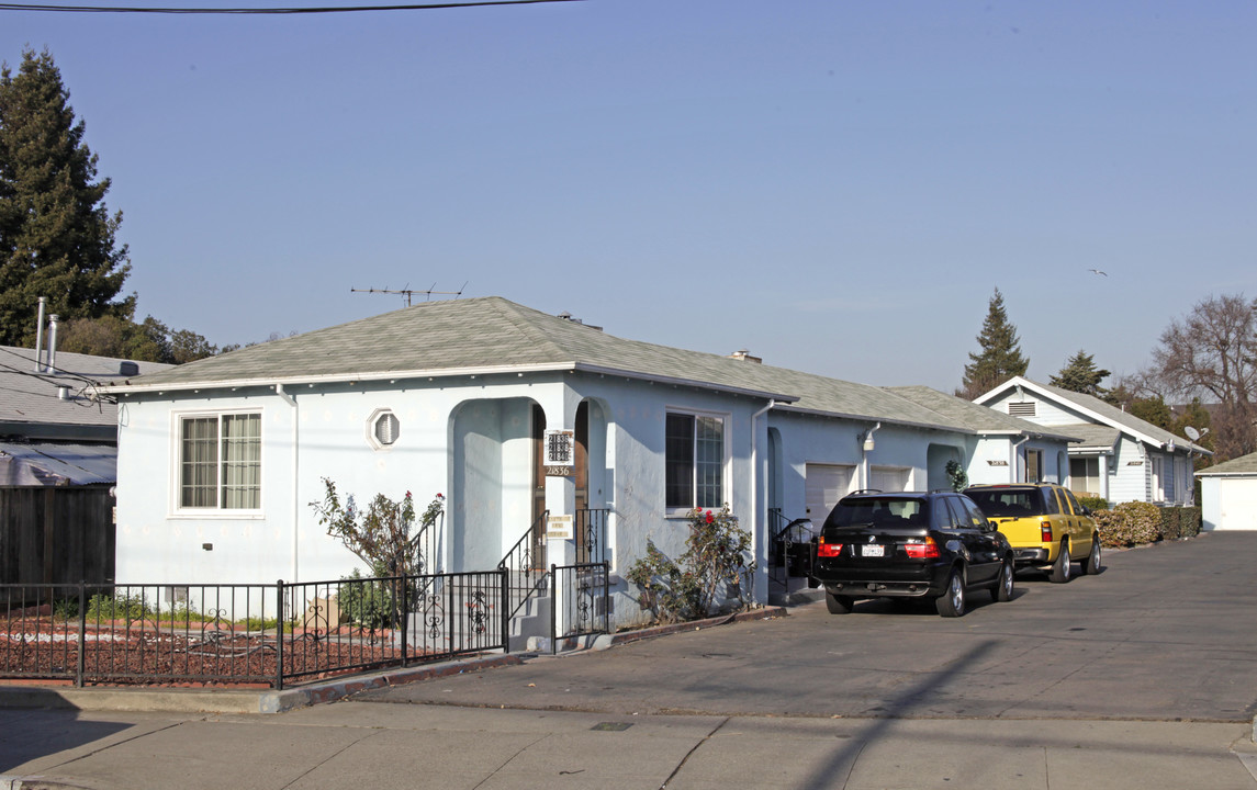 21836-21852 Meekland Ave in Hayward, CA - Building Photo