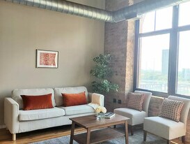 625 W Jackson Blvd, Unit 803 in Chicago, IL - Building Photo