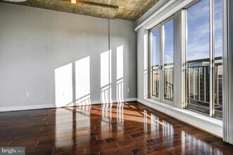 301 Massachusetts Ave NW in Washington, DC - Building Photo - Building Photo