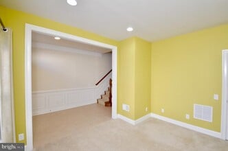 3053 Waterloo Ln in Fairfax, VA - Building Photo - Building Photo