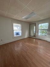 512 W Battell St in Mishawaka, IN - Building Photo - Building Photo