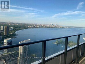30 Shore Breeze Dr in Toronto, ON - Building Photo - Building Photo