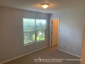 7206 Sweetgrass Blvd in Hanahan, SC - Building Photo - Building Photo