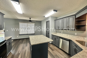 2735 Bay Watch Ct in Navarre, FL - Building Photo - Building Photo
