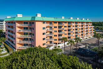 The Beach Cottages in Indian Shores, FL - Building Photo - Building Photo