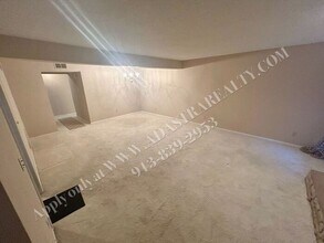 12708 W 110th Terrace in Overland Park, KS - Building Photo - Building Photo