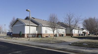 Brookside Cottages in Augusta, KS - Building Photo - Building Photo