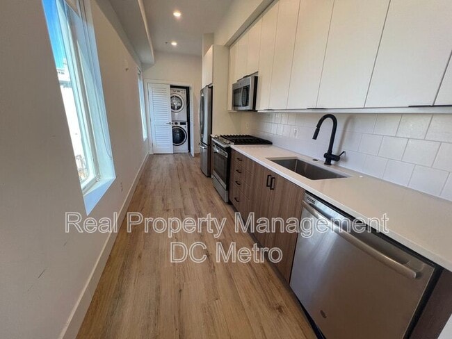 5230 Georgia Ave in Washington, DC - Building Photo - Building Photo