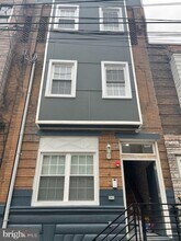 742 Morris St-Unit -3 FLOOR in Philadelphia, PA - Building Photo - Building Photo