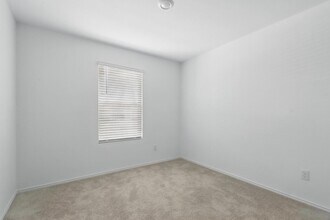 1364 Beach Dr in Azle, TX - Building Photo - Building Photo