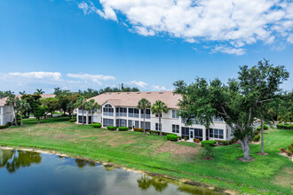 Wedgewood At Lexington Condominiums in Ft. Myers, FL - Building Photo - Building Photo