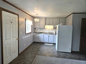 133 Kennard Rd in Greenville, PA - Building Photo - Building Photo