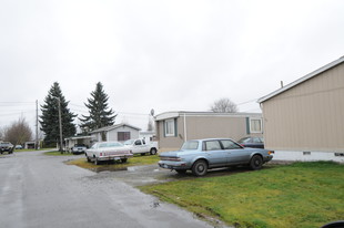 Moore Mobile Home Park Apartments